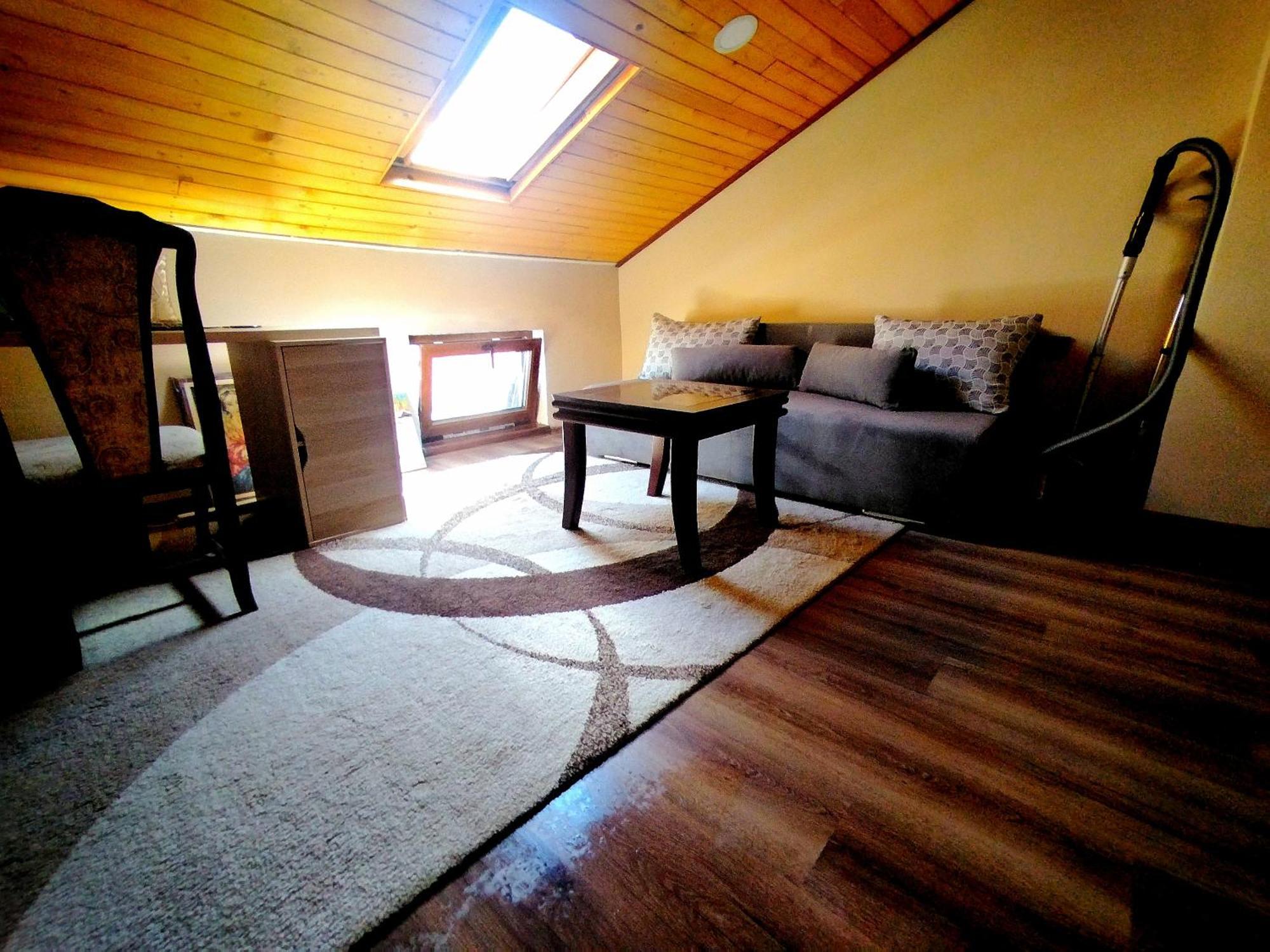 Low Budget Apartment With Breakfast Varna Buitenkant foto